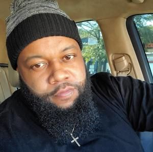 Meet your Posher, Deonte